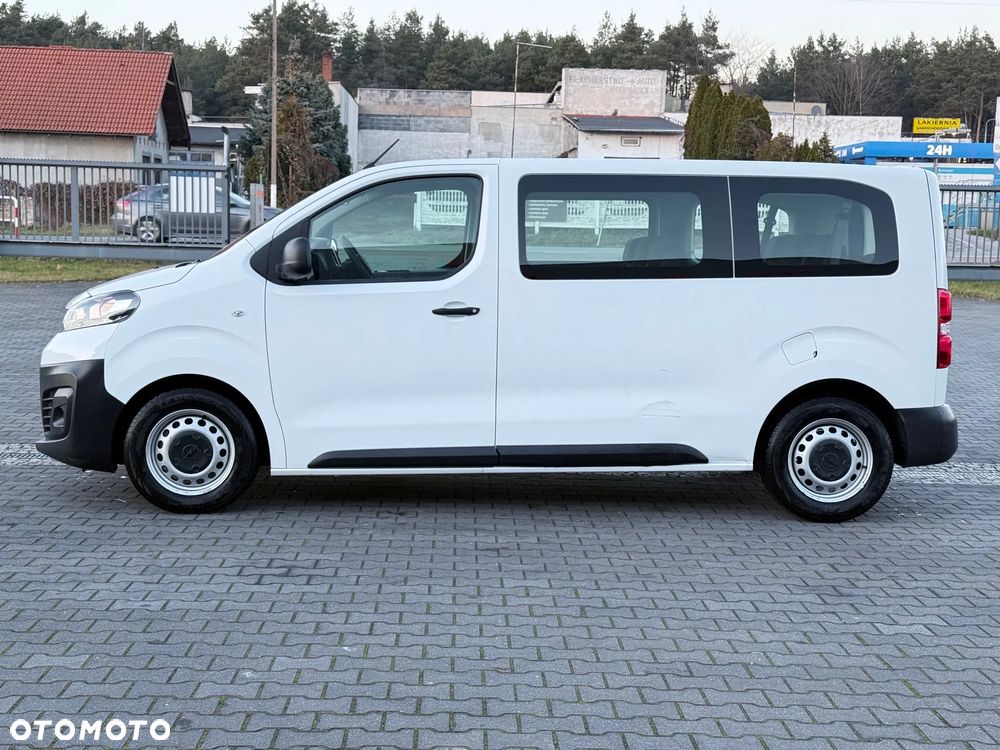 Opel Vivaro Kombi Compact 2,7t Enjoy - 2