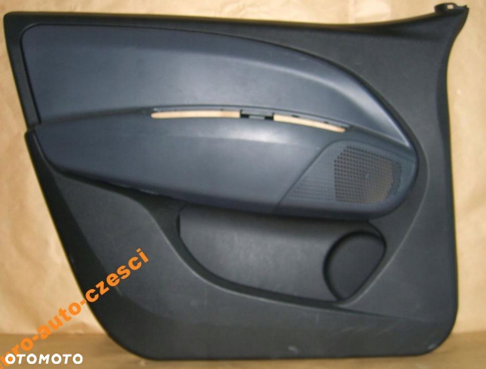 TAPICERKA DRZWI LEWYCH FIAT DOBLO COMBO 2010-2016 - 1