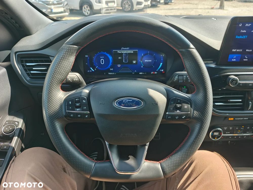 Ford Kuga 2.0 EcoBlue Hybrid ST-LINE - 17