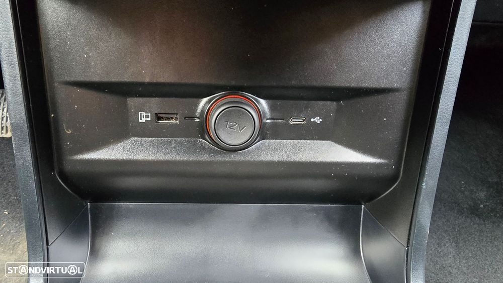 MG MG4 64 kWh Comfort - 37