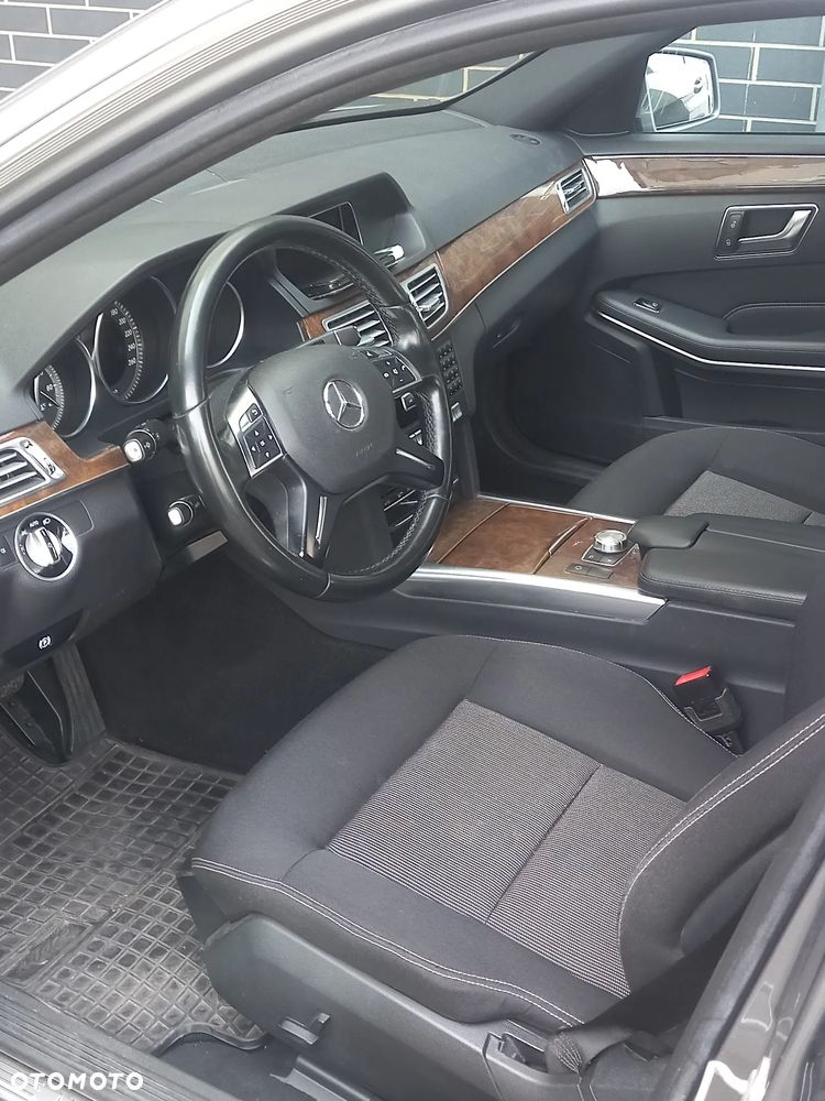 Mercedes-Benz Klasa E 220 BlueTEC 9G-TRONIC - 7