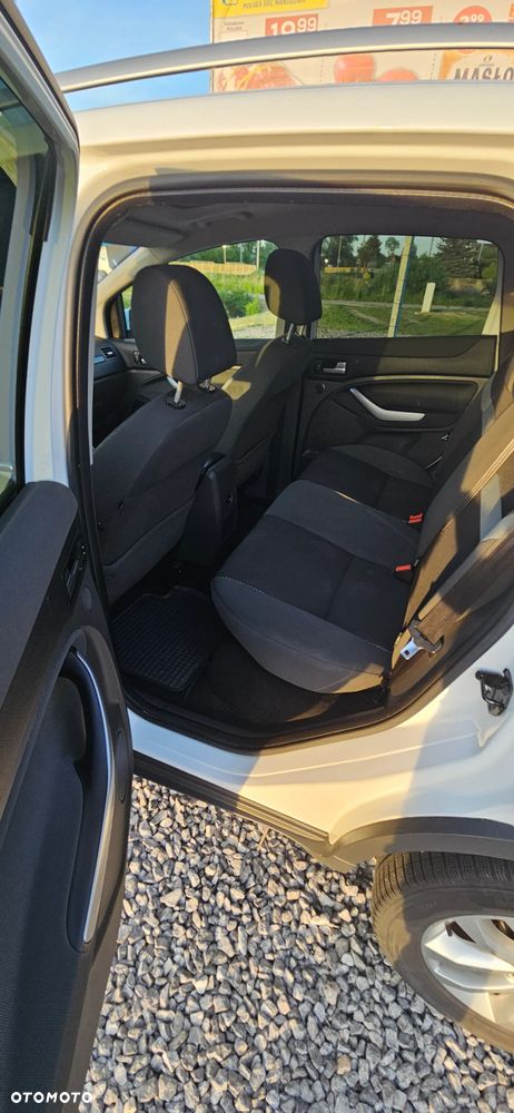 Ford Kuga 2.0 TDCi Trend - 17