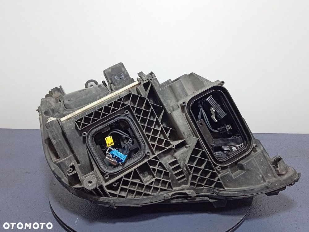 E KLASA W212 LIFT REFLEKTOR LEWY LED A2128205539 - 3