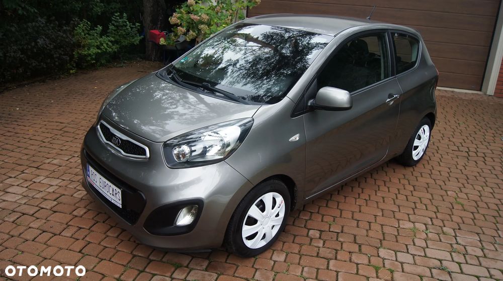 Kia Picanto 1.0 Dream Team Edition - 2