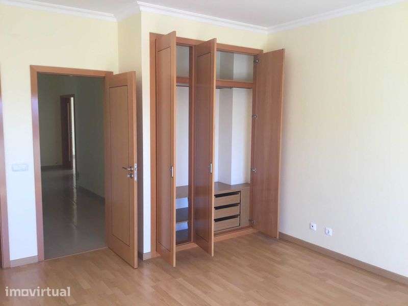 Vende-se T3 Tortosendo - Grande imagem: 4/7