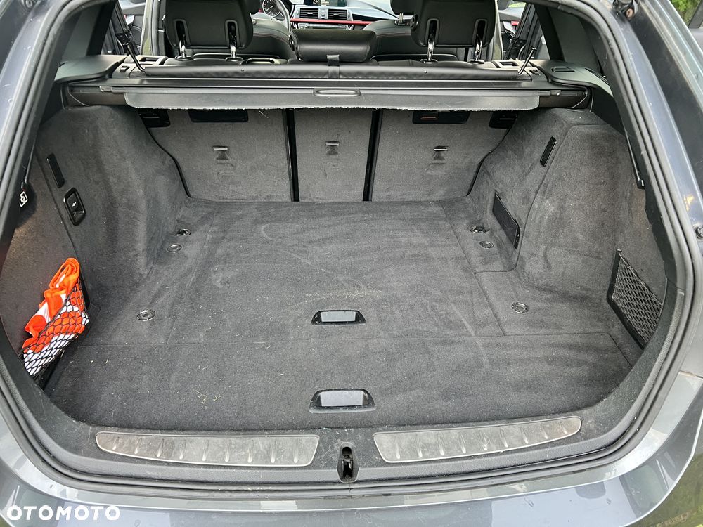 BMW Seria 3 318i Sport Line - 26
