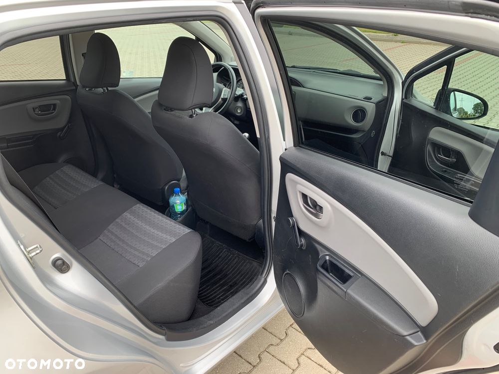 Toyota Yaris 1.33 Premium - 25