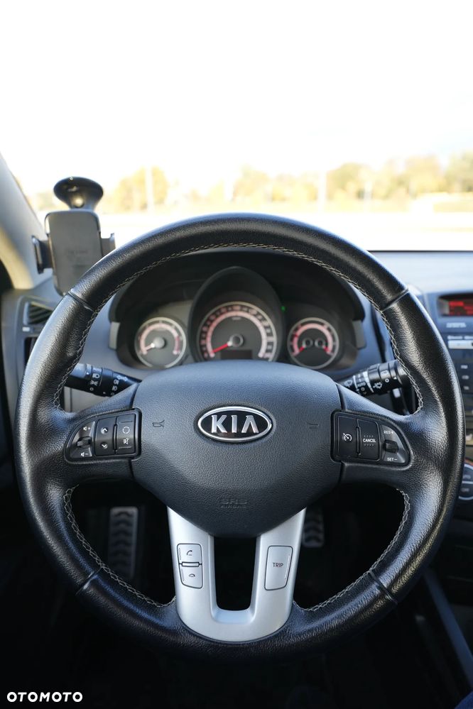 Kia Ceed - 28