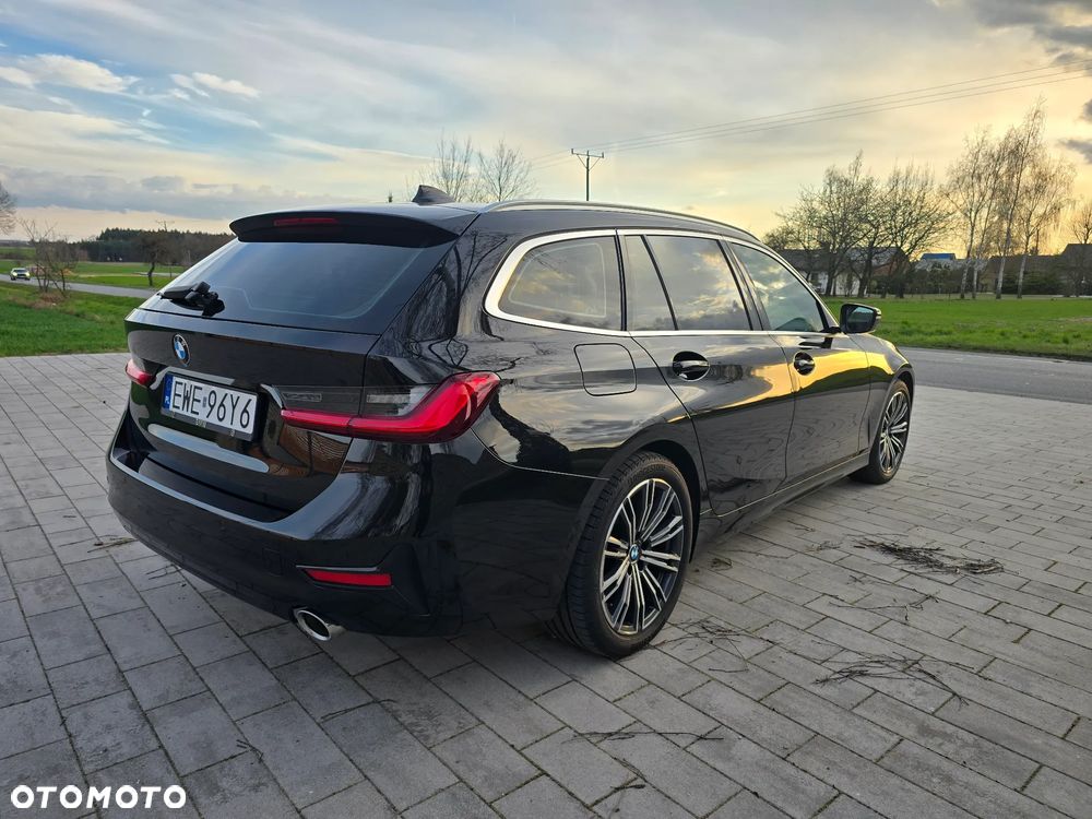 BMW Seria 3 320d Sport Line Shadow sport - 5