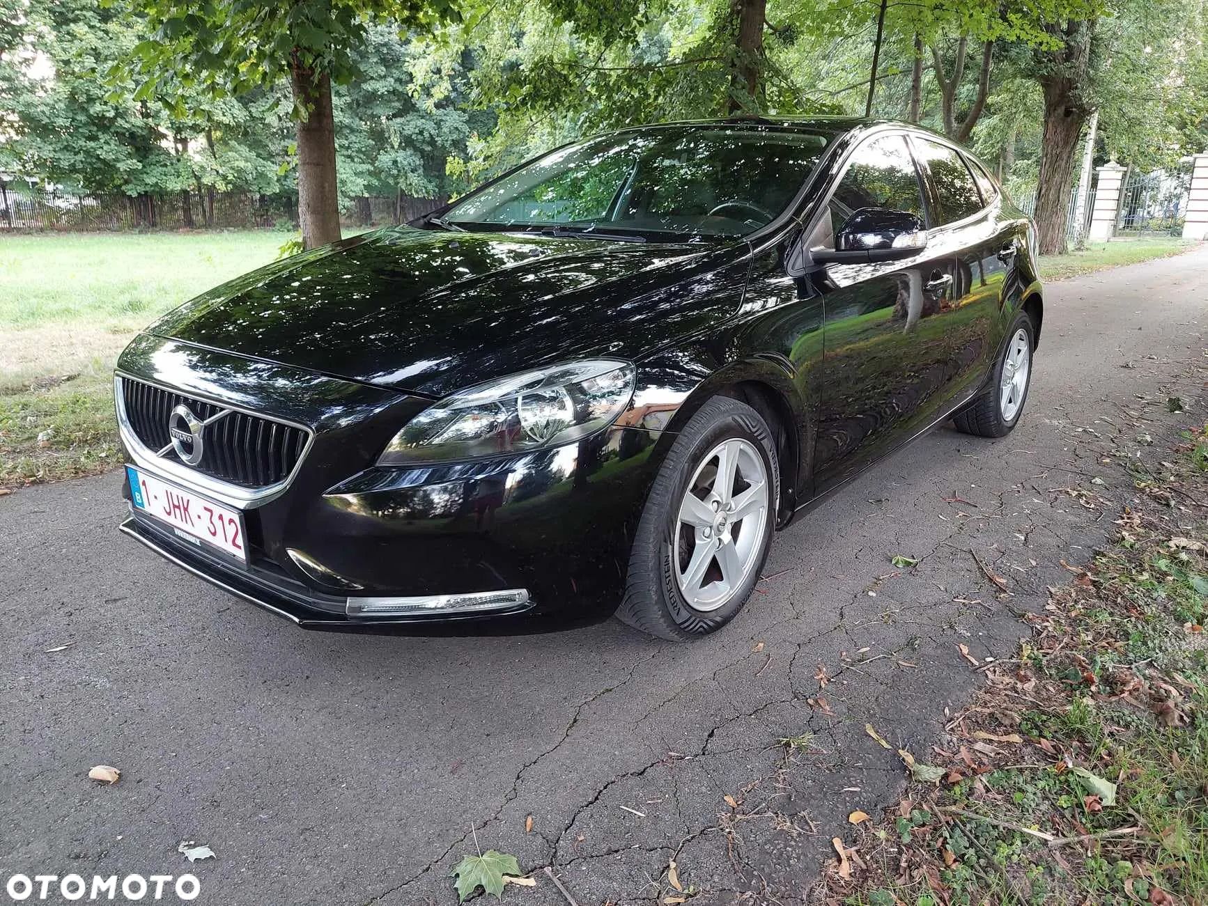 Volvo V40 D2 - 1