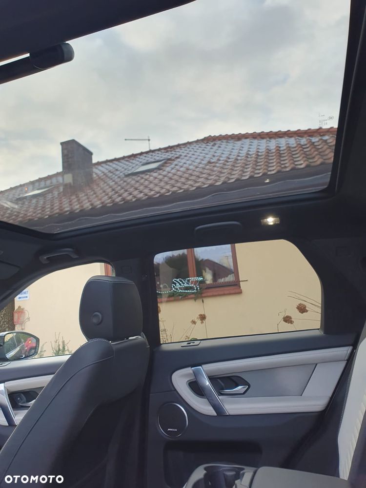 Land Rover Discovery Sport 2.0 P250 mHEV HSE - 14