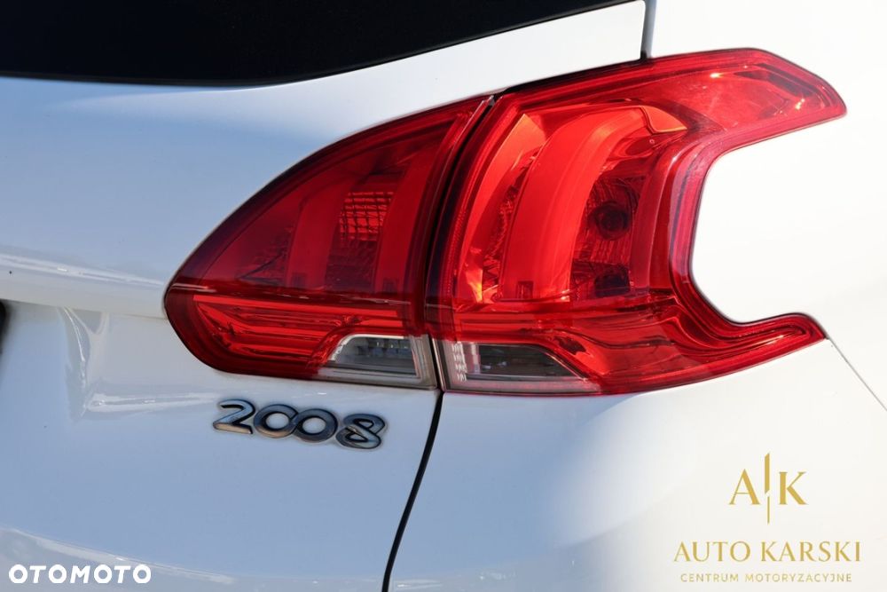 Peugeot 2008 - 13