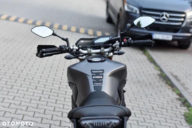 Yamaha MT - 19