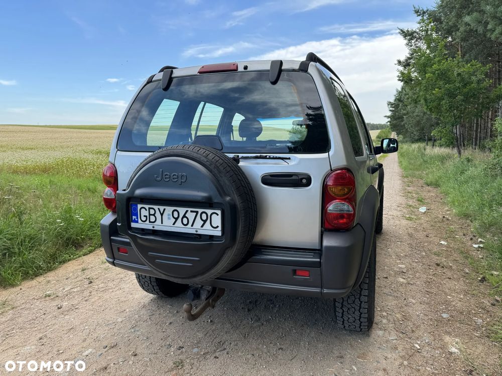 Jeep Cherokee 2.5L CRD Sport - 9