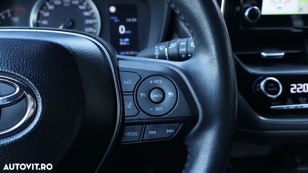 Toyota Corolla 1.8 Hybrid Touring Sports Business Edition - 16