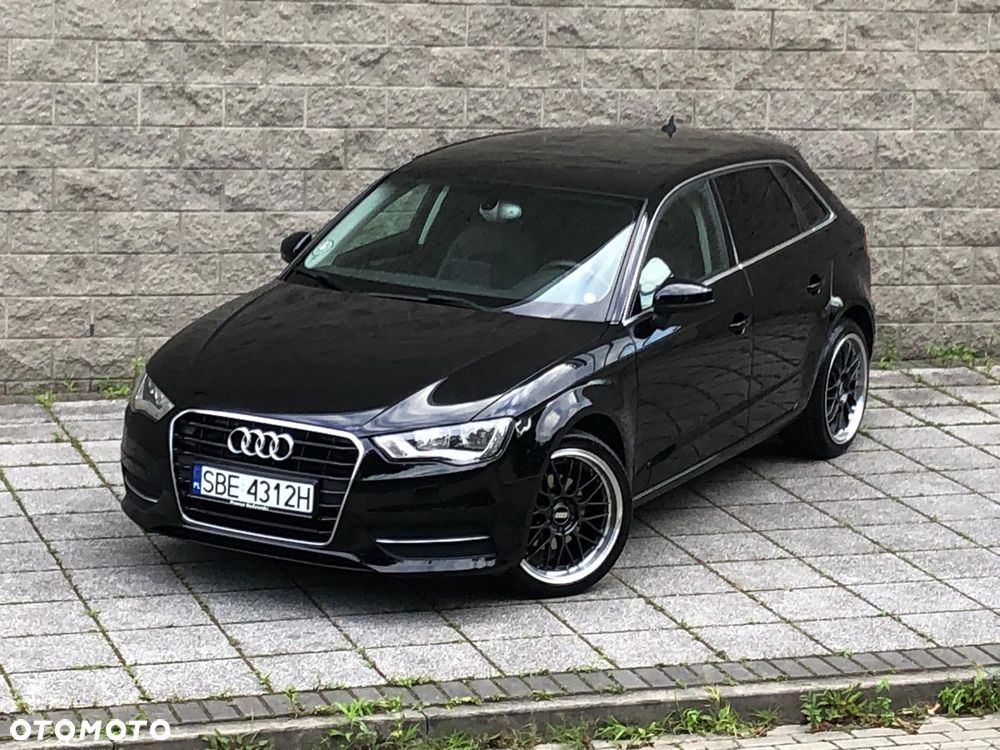 Audi A3 Sportback 1.6 TDI Ambiente - 1