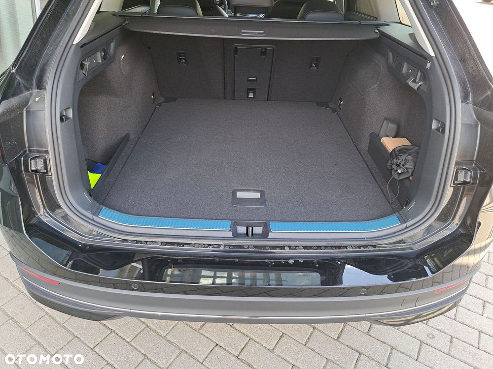 Volkswagen Passat - 17