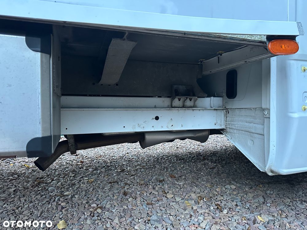 Mercedes-Benz Sprinter - 22