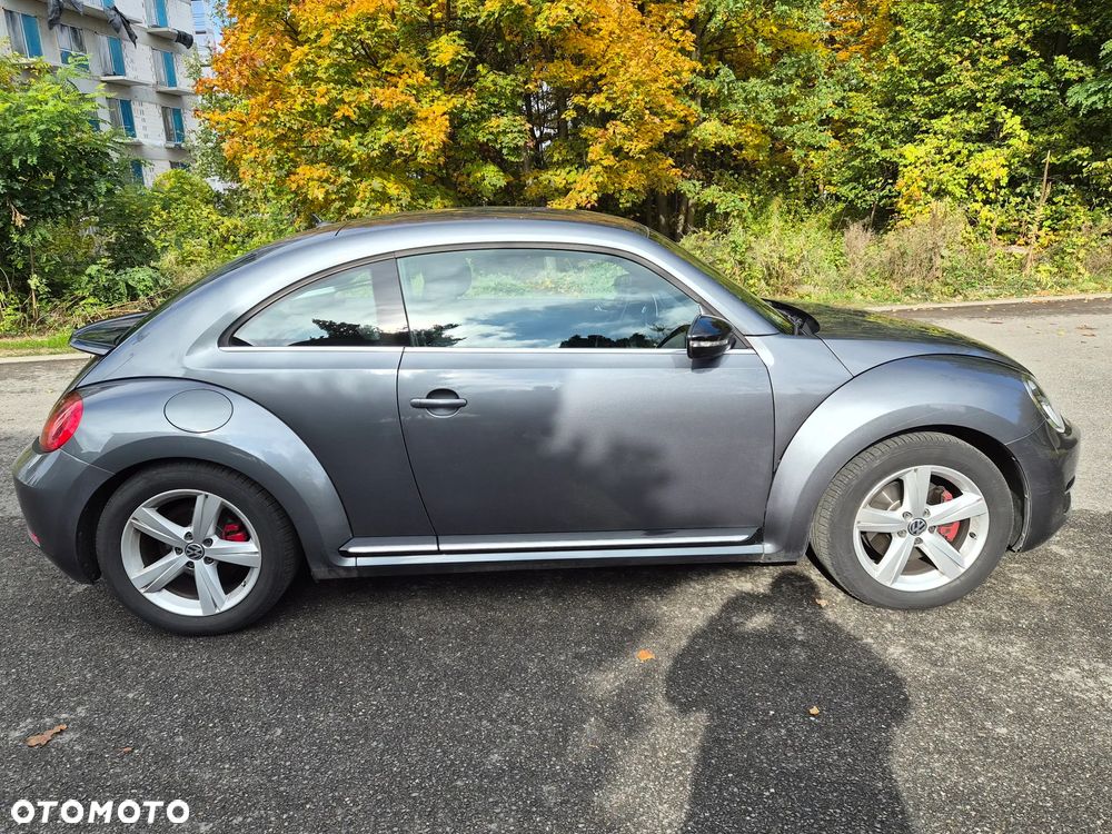 Volkswagen Beetle 2012 photo 2