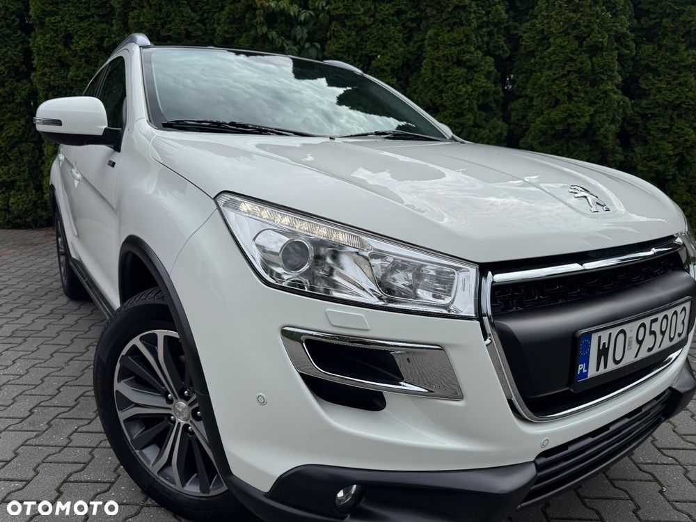 Peugeot 4008 - 12