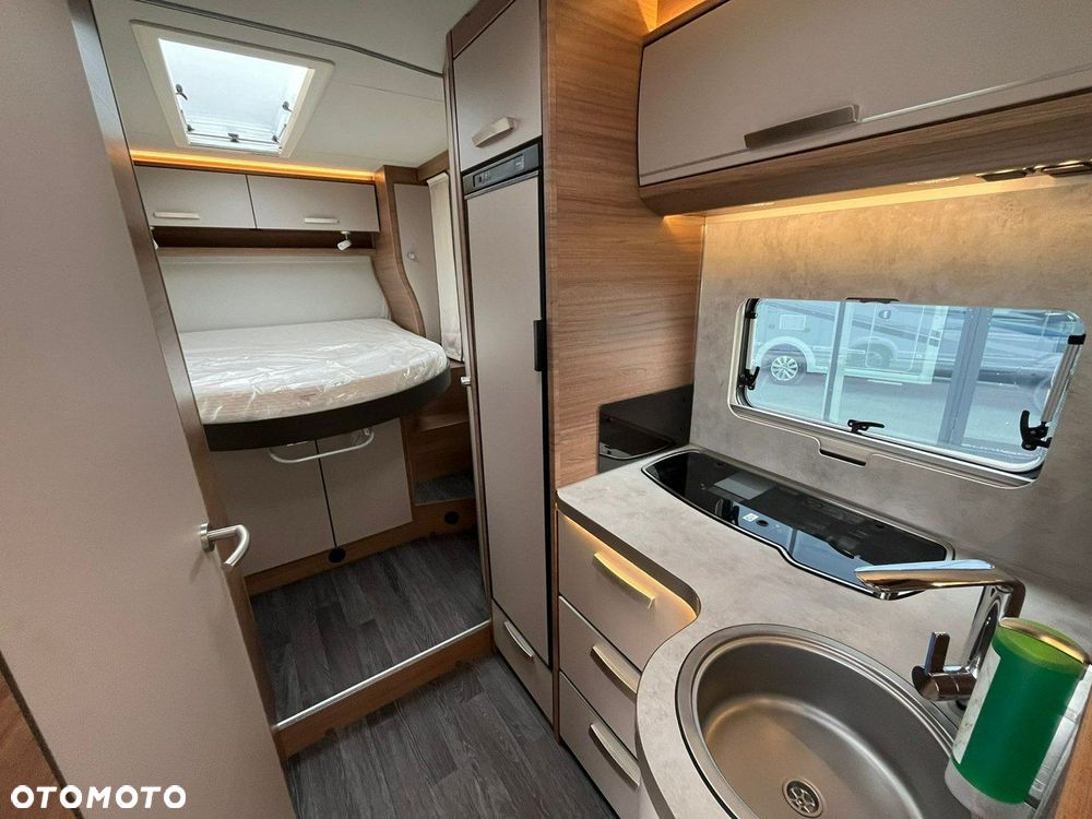 KNAUS LIVE WAVE 700 MX - 8