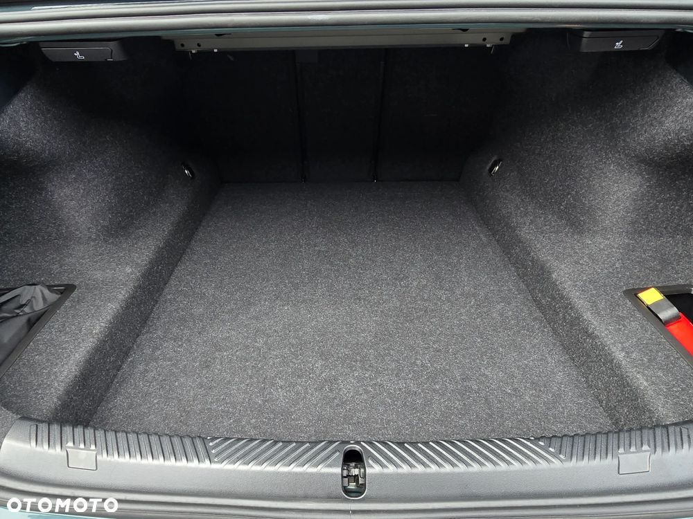 BMW Seria 5 520d xDrive - 15