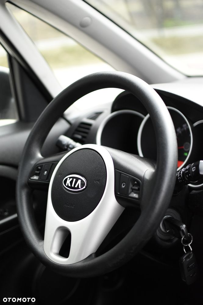 Kia Venga 1.4 L - 35