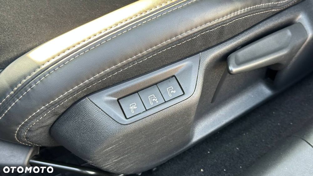 Peugeot 308 2.0 HDi Active - 32