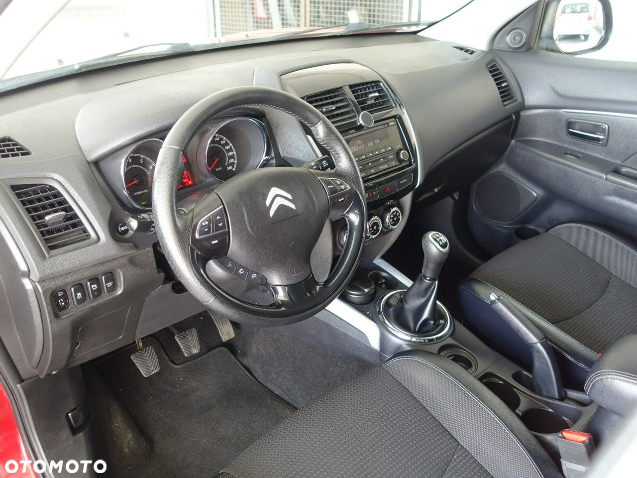 Citroën C4 Aircross - 11
