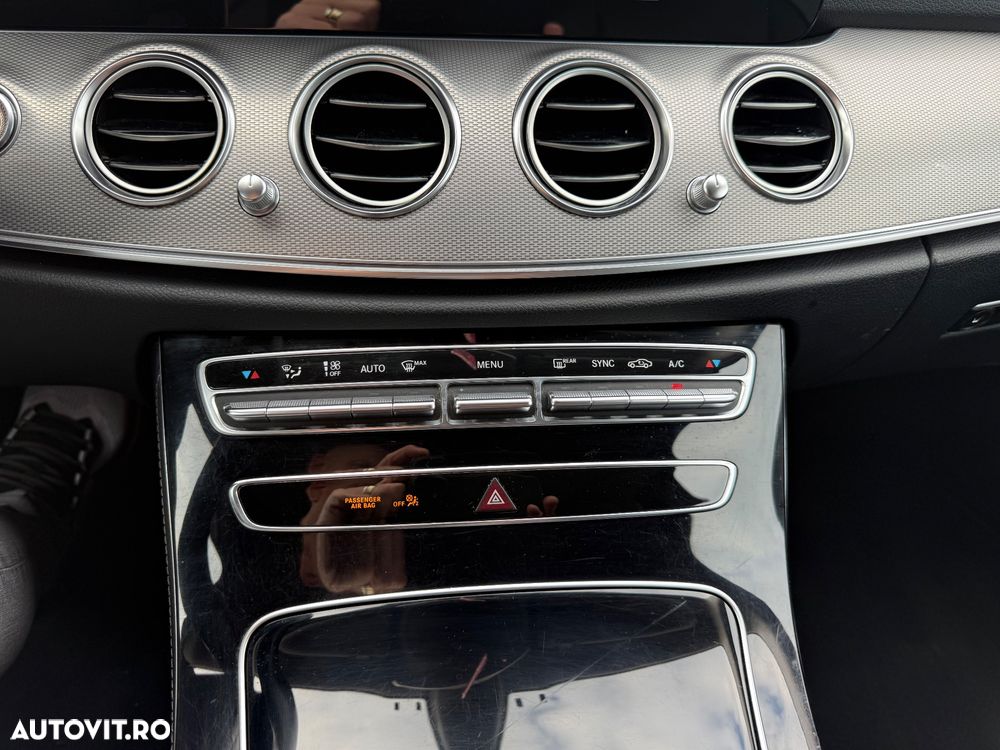 Mercedes-Benz E 220 d 9G-TRONIC - 19