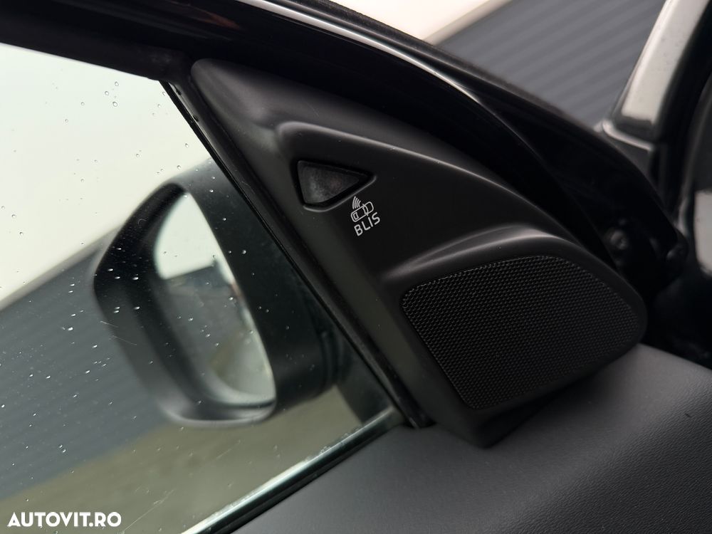 Volvo XC 60 D5 AWD Aut. Momentum - 14