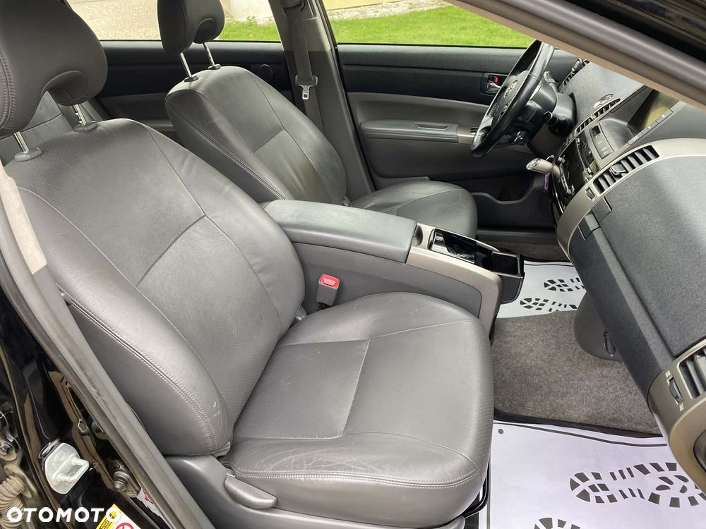 Toyota Prius 1.5 VVT-i Sol - 8