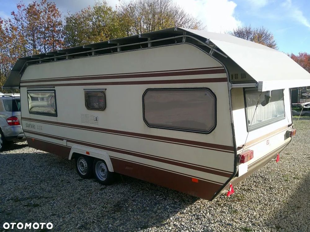 Wilk Safari lux z dodatkowym dachem - 2