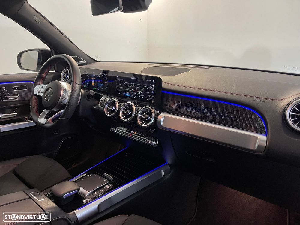 Mercedes-Benz EQB - 16