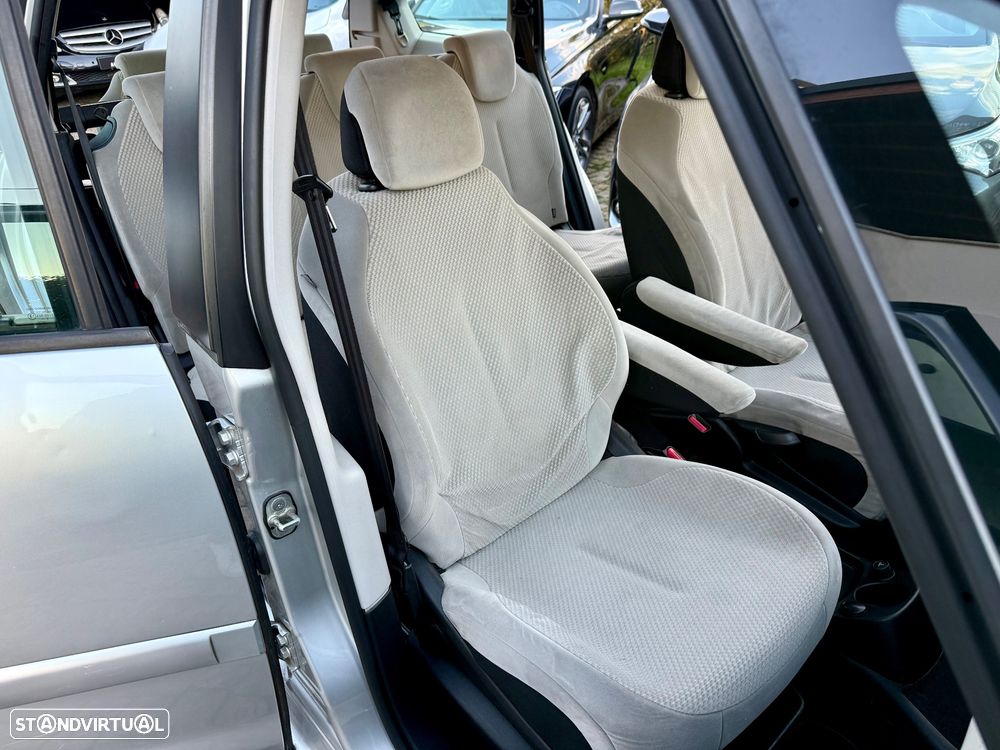 Citroën C4 Grand Picasso 1.6 HDi Confort CMP6 Airdream - 52