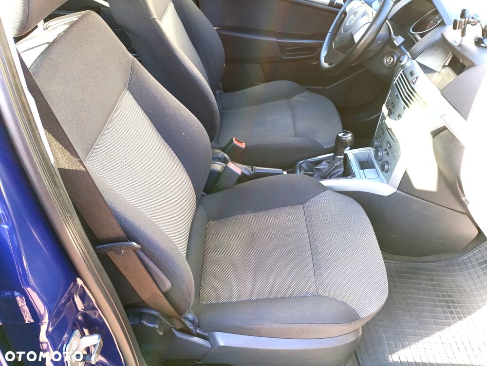 Opel Astra 1.6 Enjoy - 8