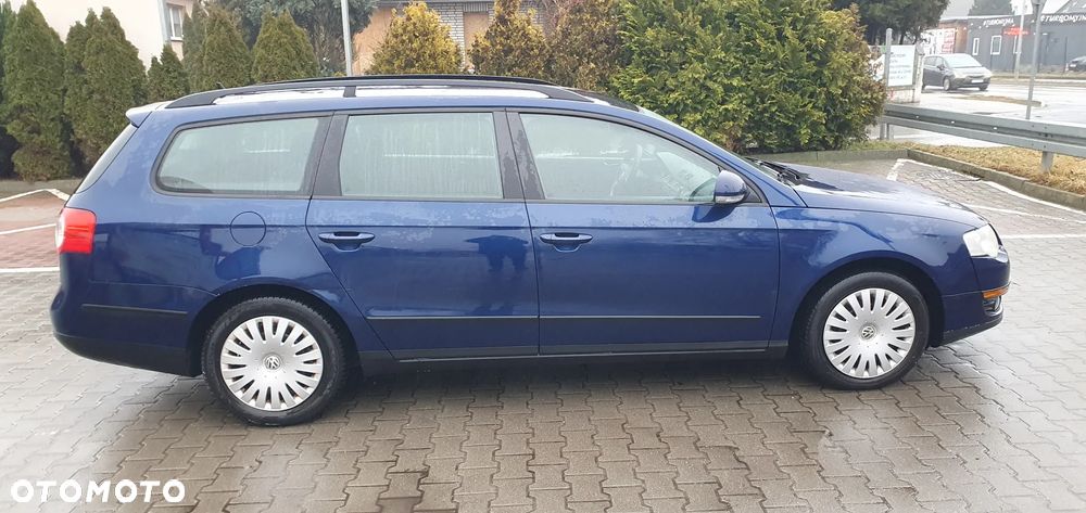 Volkswagen Passat - 5