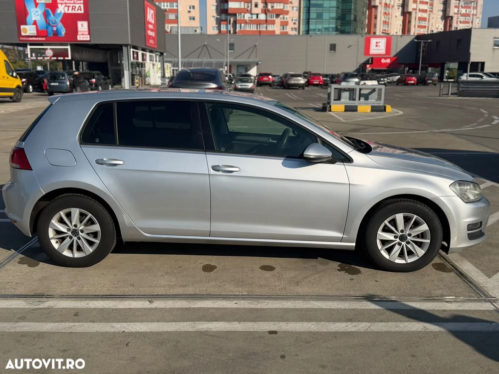 Volkswagen Golf 1.6 TDI 4Motion BMT Highline - 9