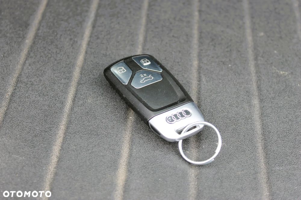 Audi A4 Avant 45 TFSI mHEV Quattro Advanced S tronic - 31