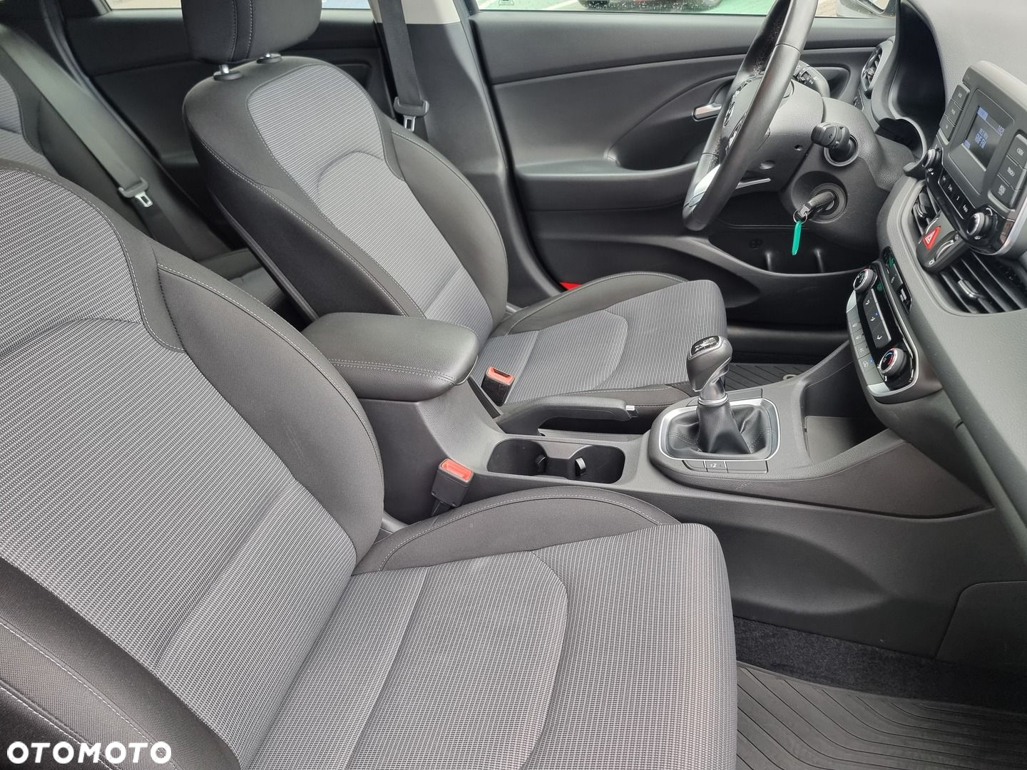 Hyundai i30 1.5 DPI Modern - 21
