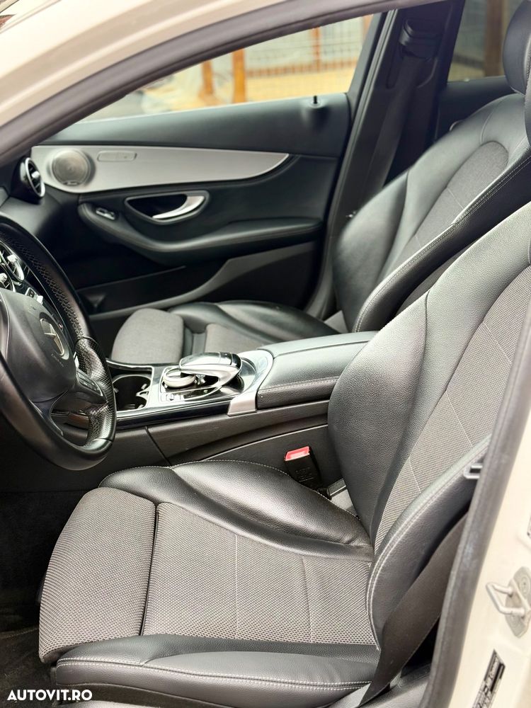 Mercedes-Benz C - 13