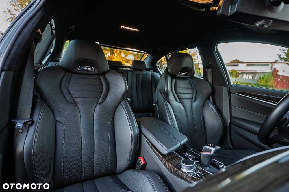 BMW M5 - 24
