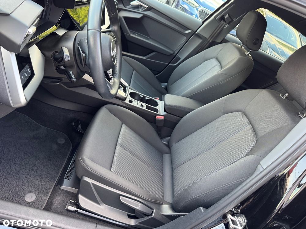 Audi A3 Sportback 30 TFSI mHEV Edition One S tronic - 18