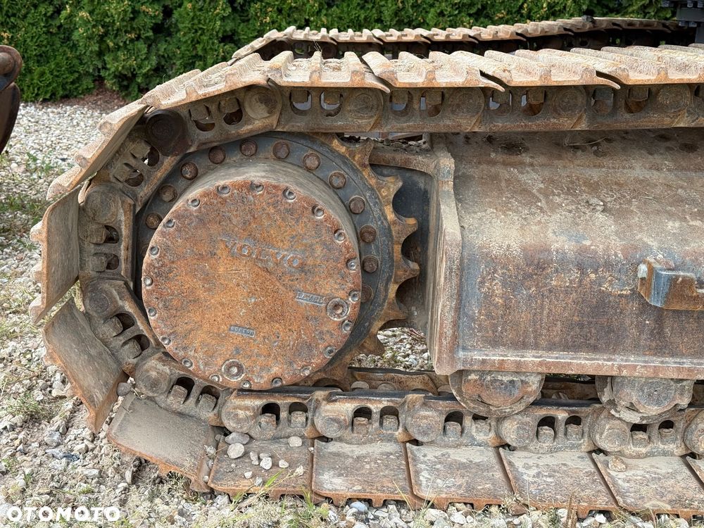 Volvo EC 220 EL - 28