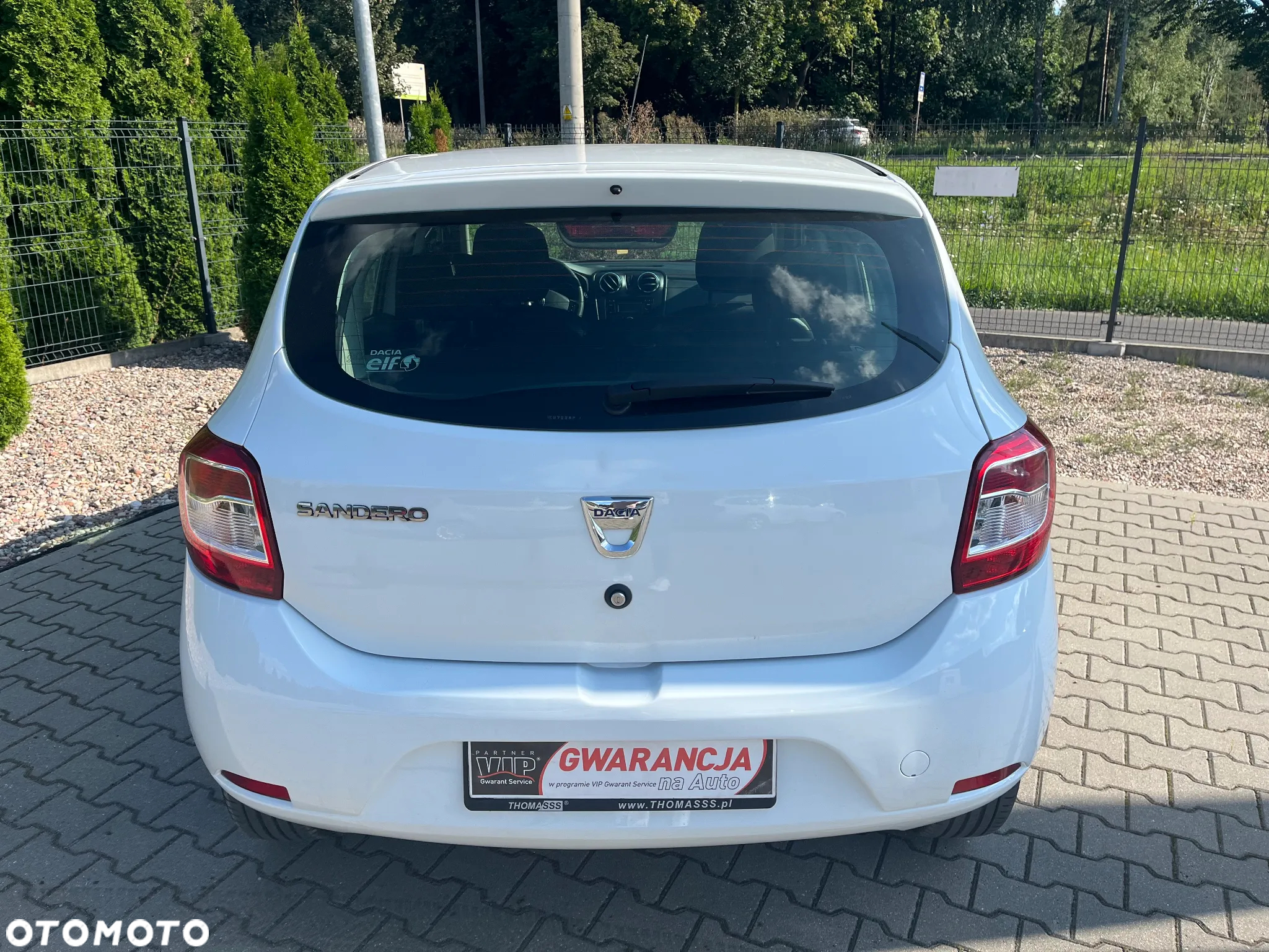 Dacia Sandero 1.2 16V 75 Ambiance - 9