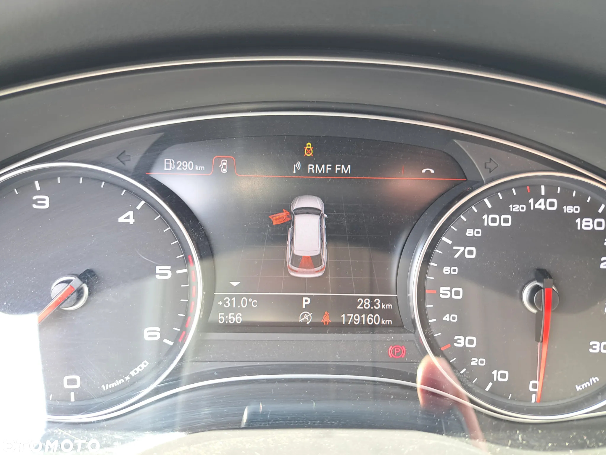 Audi A6 Avant 2.0 TDI Ultra S tronic - 10