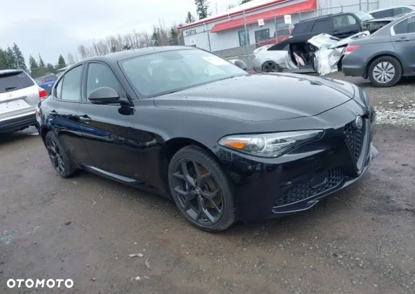 Alfa Romeo Giulia 2.0 Turbo 16V AT8-Q4 Veloce Ti