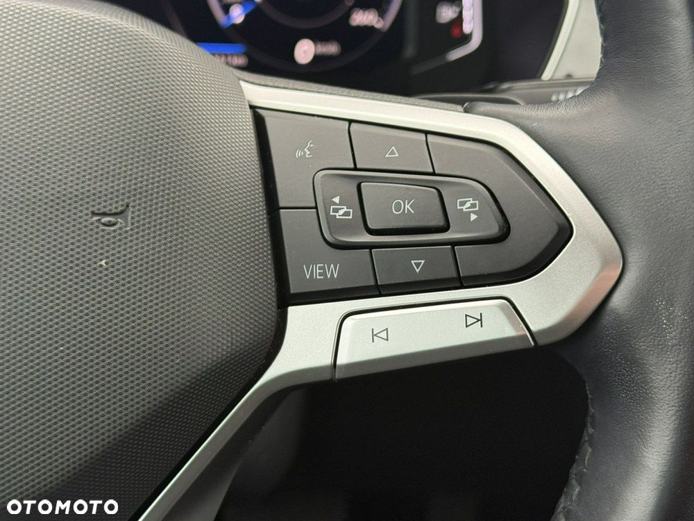 Volkswagen Passat - 23