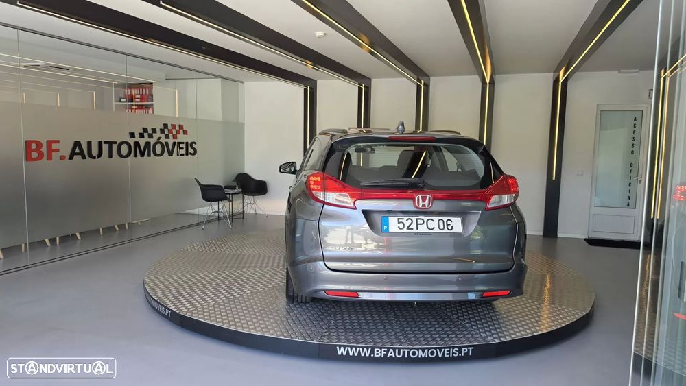 Honda Civic Tourer 1.6 i-DTEC Sport Navi - 17