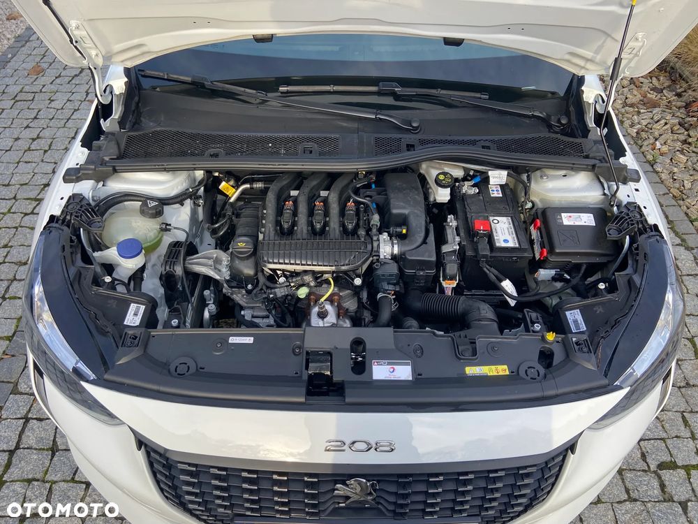 Peugeot 208 - 11